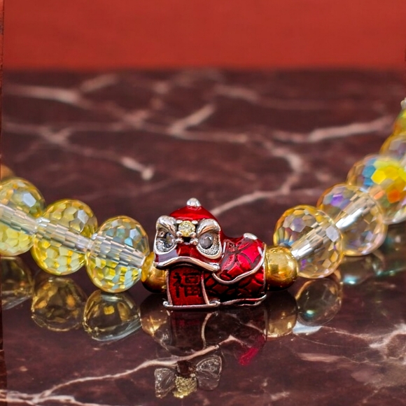 Set of two Christmas bracelets. Austrian crystals. Silicone main bead and 18k... - Picture 4 of 7
